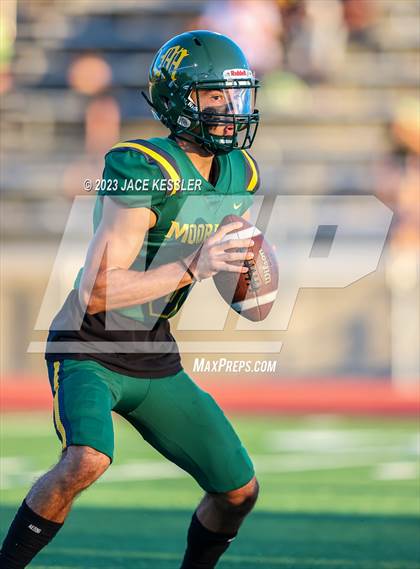 Thumbnail 3 in Saugus @ Moorpark (Senior Night) photogallery.