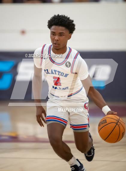 Thumbnail 1 in Clayton Valley Charter vs. La Costa Canyon (Torrey Pines Holiday Classic Tip-Off ) photogallery.