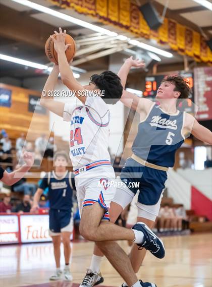 Thumbnail 3 in Clayton Valley Charter vs. La Costa Canyon (Torrey Pines Holiday Classic Tip-Off ) photogallery.