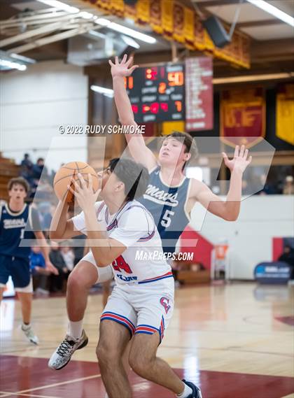Thumbnail 3 in Clayton Valley Charter vs. La Costa Canyon (Torrey Pines Holiday Classic Tip-Off ) photogallery.