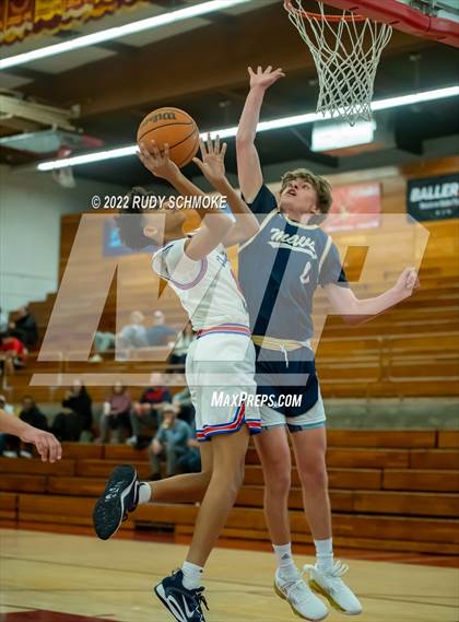 Thumbnail 1 in Clayton Valley Charter vs. La Costa Canyon (Torrey Pines Holiday Classic Tip-Off ) photogallery.