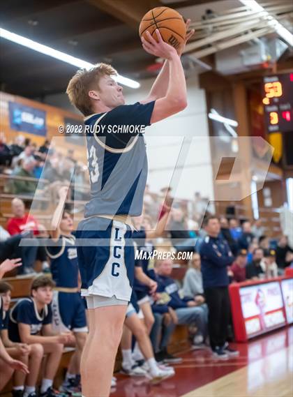 Thumbnail 1 in Clayton Valley Charter vs. La Costa Canyon (Torrey Pines Holiday Classic Tip-Off ) photogallery.