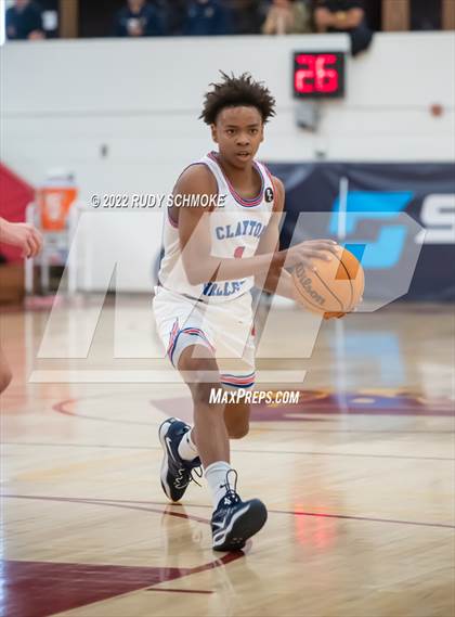 Thumbnail 3 in Clayton Valley Charter vs. La Costa Canyon (Torrey Pines Holiday Classic Tip-Off ) photogallery.
