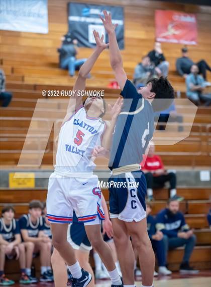 Thumbnail 2 in Clayton Valley Charter vs. La Costa Canyon (Torrey Pines Holiday Classic Tip-Off ) photogallery.