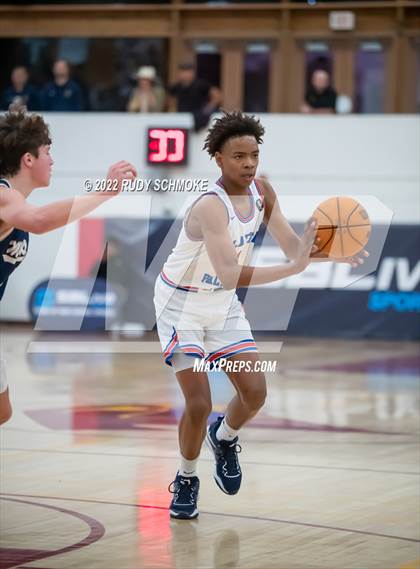 Thumbnail 3 in Clayton Valley Charter vs. La Costa Canyon (Torrey Pines Holiday Classic Tip-Off ) photogallery.