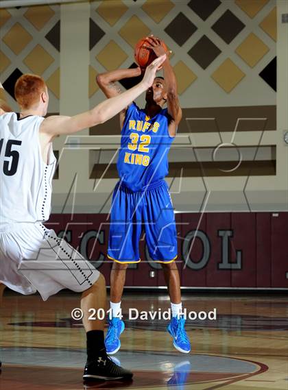 Thumbnail 3 in Oakley College (Las Palmas de Gran Canaria, Spain) vs. King (MaxPreps Holiday Classic) photogallery.