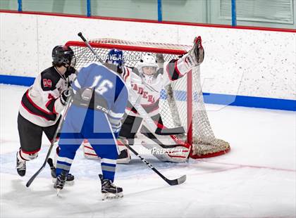 Thumbnail 2 in Danvers vs Marblehead (MIAA Division 2 North Quarterfinal) photogallery.
