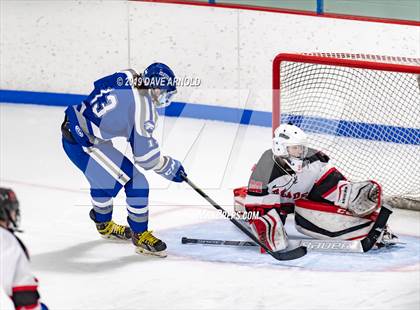 Thumbnail 3 in Danvers vs Marblehead (MIAA Division 2 North Quarterfinal) photogallery.