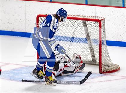 Thumbnail 3 in Danvers vs Marblehead (MIAA Division 2 North Quarterfinal) photogallery.