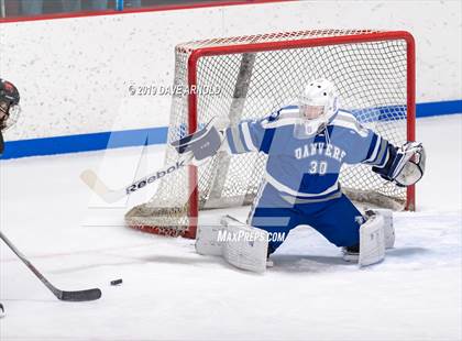 Thumbnail 2 in Danvers vs Marblehead (MIAA Division 2 North Quarterfinal) photogallery.