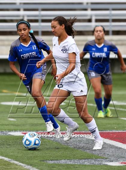 Thumbnail 2 in Capital Christian vs. Amador (CIF SJS D5 Final) photogallery.