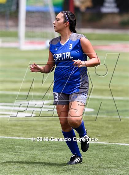 Thumbnail 1 in Capital Christian vs. Amador (CIF SJS D5 Final) photogallery.