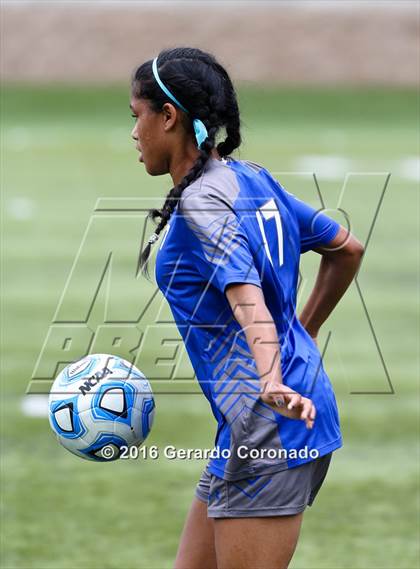 Thumbnail 3 in Capital Christian vs. Amador (CIF SJS D5 Final) photogallery.