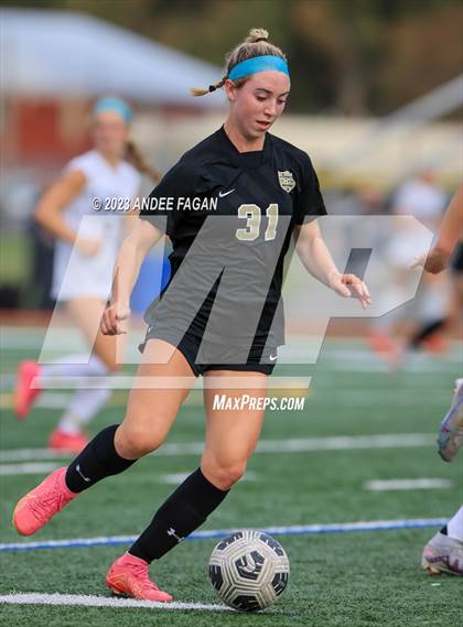 Thumbnail 1 in Wall vs Point Pleasant Boro (NJSIAA Central Jersey Group 2 Quarterfinal) photogallery.
