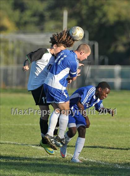Thumbnail 2 in Benicia @ El Camino (CIF SJS D3 Playoffs) photogallery.