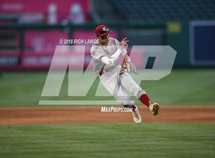 Thumbnail 1 in Esperanza @ Los Alamitos photogallery.