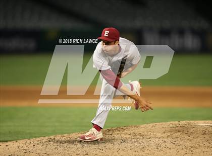 Thumbnail 1 in Esperanza @ Los Alamitos photogallery.