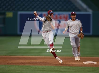 Thumbnail 3 in Esperanza @ Los Alamitos photogallery.