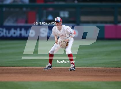 Thumbnail 3 in Esperanza @ Los Alamitos photogallery.
