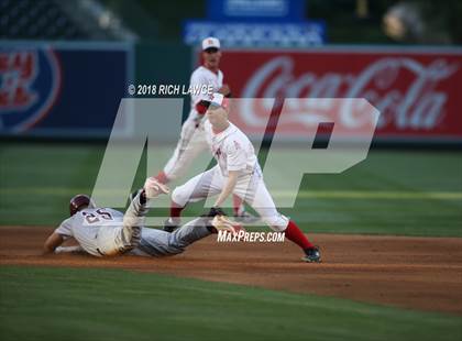Thumbnail 3 in Esperanza @ Los Alamitos photogallery.
