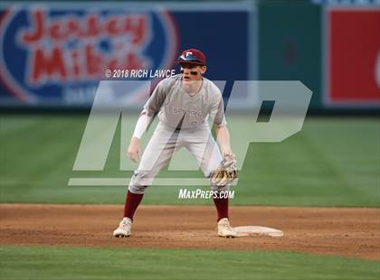Thumbnail 3 in Esperanza @ Los Alamitos photogallery.