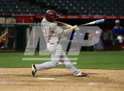 Thumbnail 1 in Esperanza @ Los Alamitos photogallery.