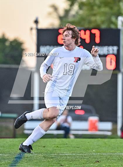 Thumbnail 3 in Lakewood vs Pomona photogallery.