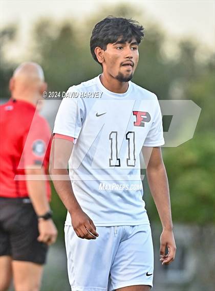 Thumbnail 2 in Lakewood vs Pomona photogallery.