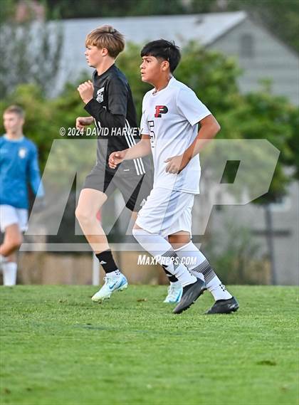 Thumbnail 1 in Lakewood vs Pomona photogallery.