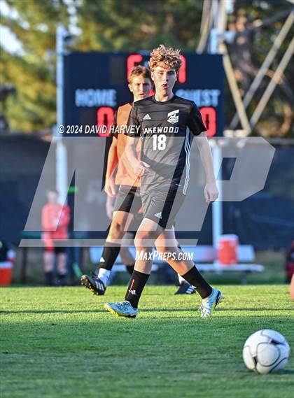 Thumbnail 3 in Lakewood vs Pomona photogallery.