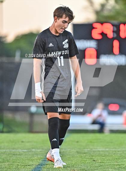 Thumbnail 2 in Lakewood vs Pomona photogallery.