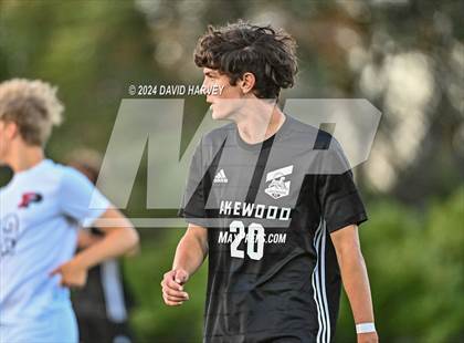 Thumbnail 2 in Lakewood vs Pomona photogallery.