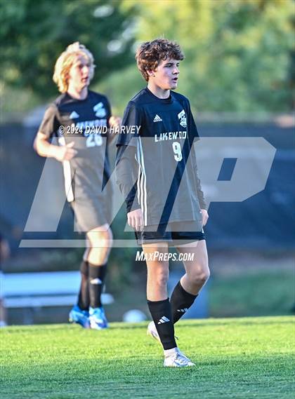 Thumbnail 2 in Lakewood vs Pomona photogallery.