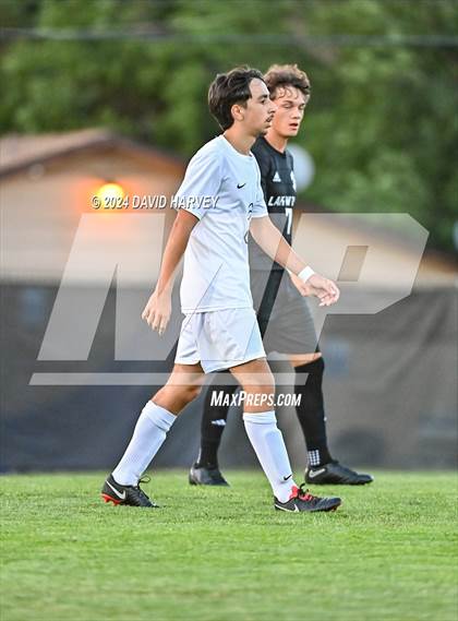 Thumbnail 3 in Lakewood vs Pomona photogallery.