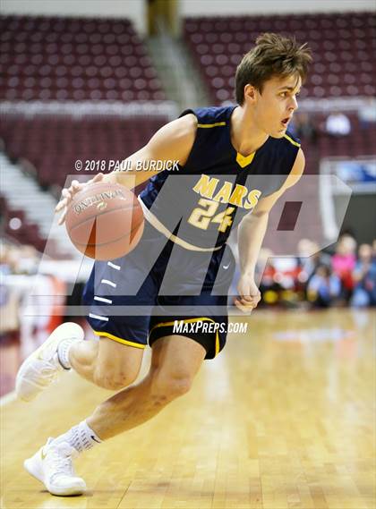 Thumbnail 3 in Abington Heights vs. Mars (PIAA AAAAA Championship) photogallery.