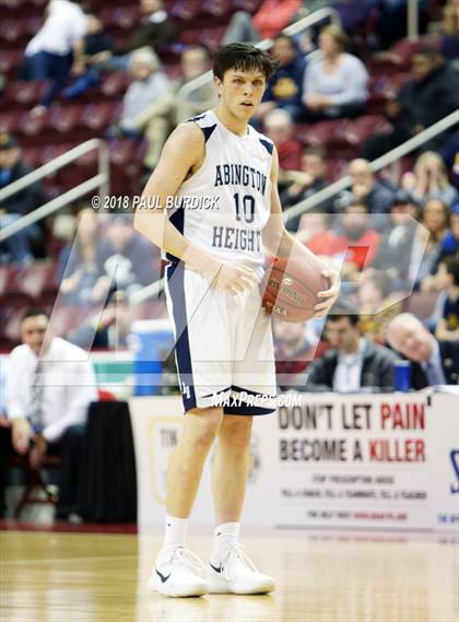 Thumbnail 1 in Abington Heights vs. Mars (PIAA AAAAA Championship) photogallery.