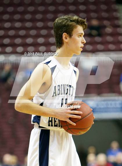 Thumbnail 2 in Abington Heights vs. Mars (PIAA AAAAA Championship) photogallery.