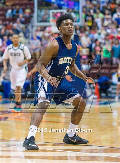 Thumbnail 2 in Notre Dame Catholic vs. Weaver (CIAC Class M Final) photogallery.
