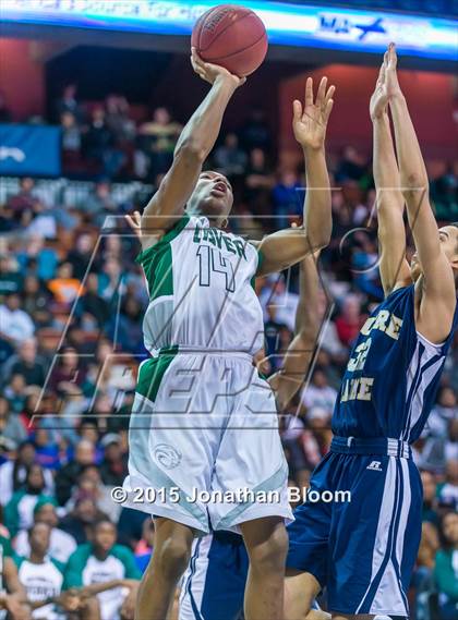 Thumbnail 3 in Notre Dame Catholic vs. Weaver (CIAC Class M Final) photogallery.