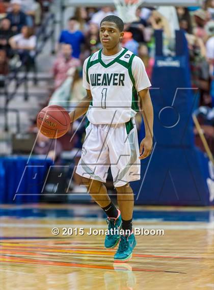 Thumbnail 2 in Notre Dame Catholic vs. Weaver (CIAC Class M Final) photogallery.