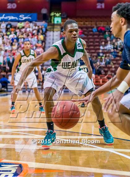 Thumbnail 2 in Notre Dame Catholic vs. Weaver (CIAC Class M Final) photogallery.