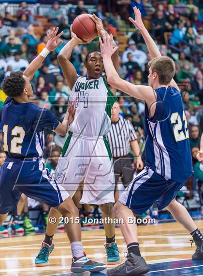 Thumbnail 2 in Notre Dame Catholic vs. Weaver (CIAC Class M Final) photogallery.