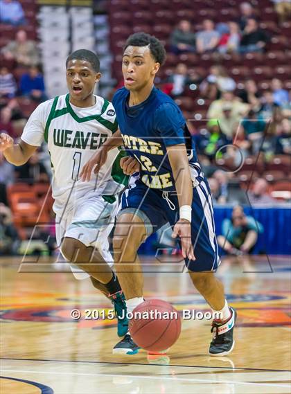 Thumbnail 2 in Notre Dame Catholic vs. Weaver (CIAC Class M Final) photogallery.