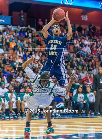 Thumbnail 3 in Notre Dame Catholic vs. Weaver (CIAC Class M Final) photogallery.