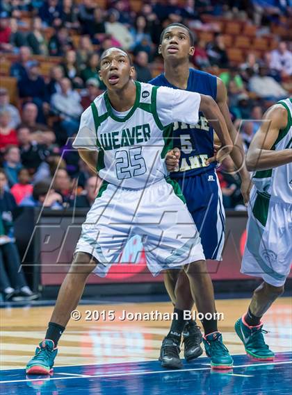 Thumbnail 1 in Notre Dame Catholic vs. Weaver (CIAC Class M Final) photogallery.