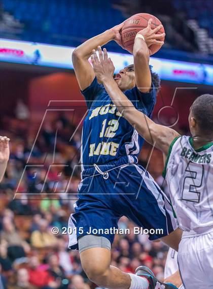 Thumbnail 1 in Notre Dame Catholic vs. Weaver (CIAC Class M Final) photogallery.