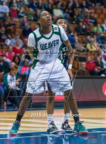 Thumbnail 2 in Notre Dame Catholic vs. Weaver (CIAC Class M Final) photogallery.