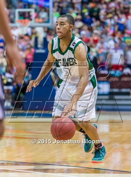 Thumbnail 2 in Notre Dame Catholic vs. Weaver (CIAC Class M Final) photogallery.