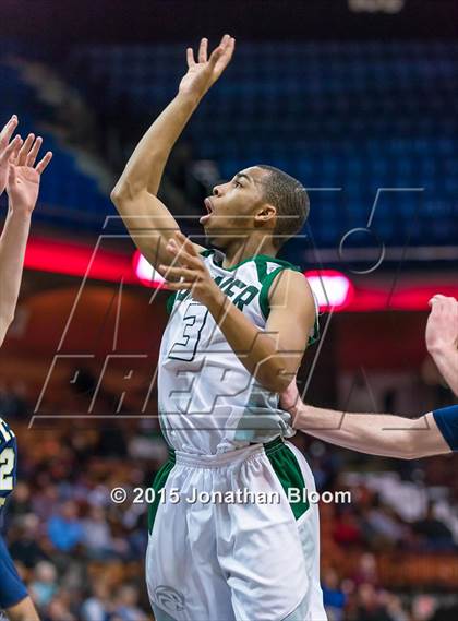 Thumbnail 3 in Notre Dame Catholic vs. Weaver (CIAC Class M Final) photogallery.