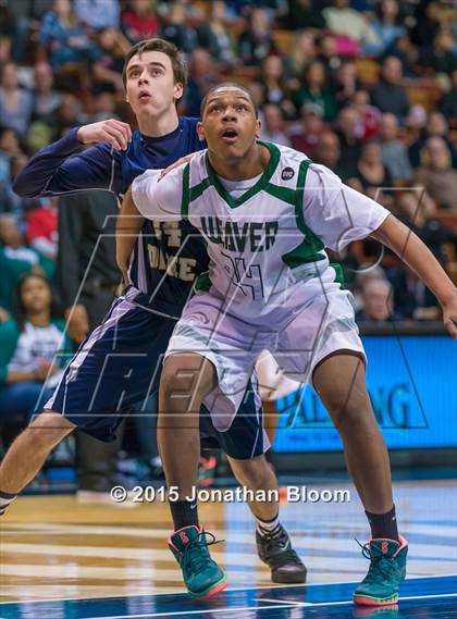 Thumbnail 3 in Notre Dame Catholic vs. Weaver (CIAC Class M Final) photogallery.